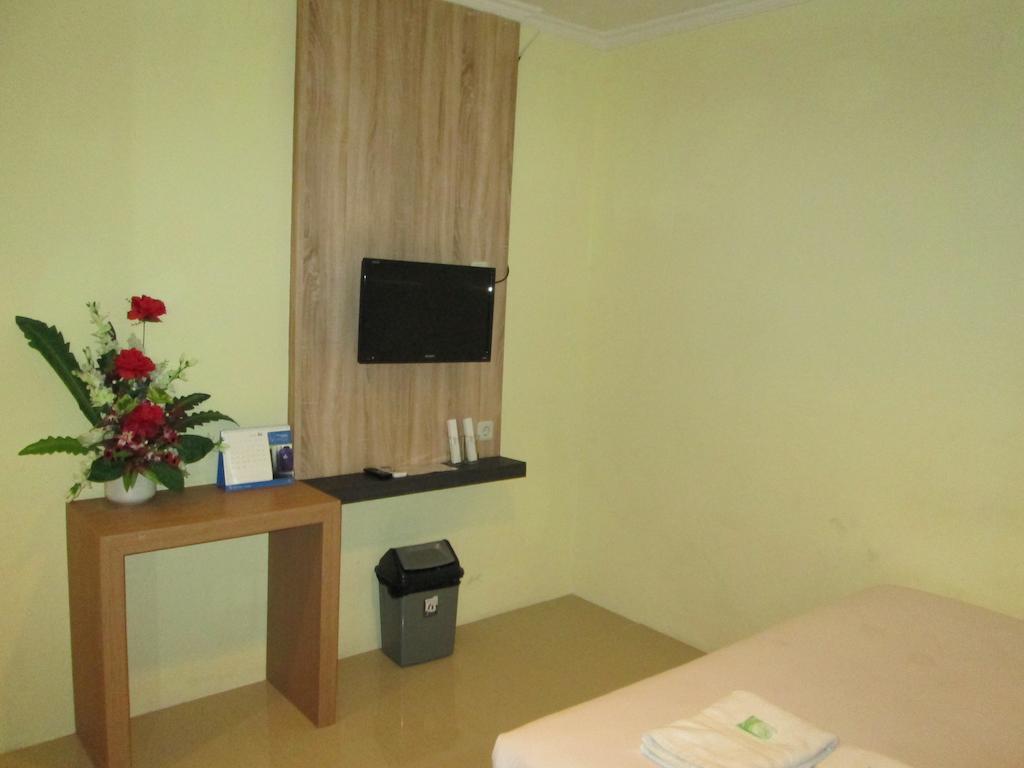 Green Leaf Inn Pontianak Pokój zdjęcie